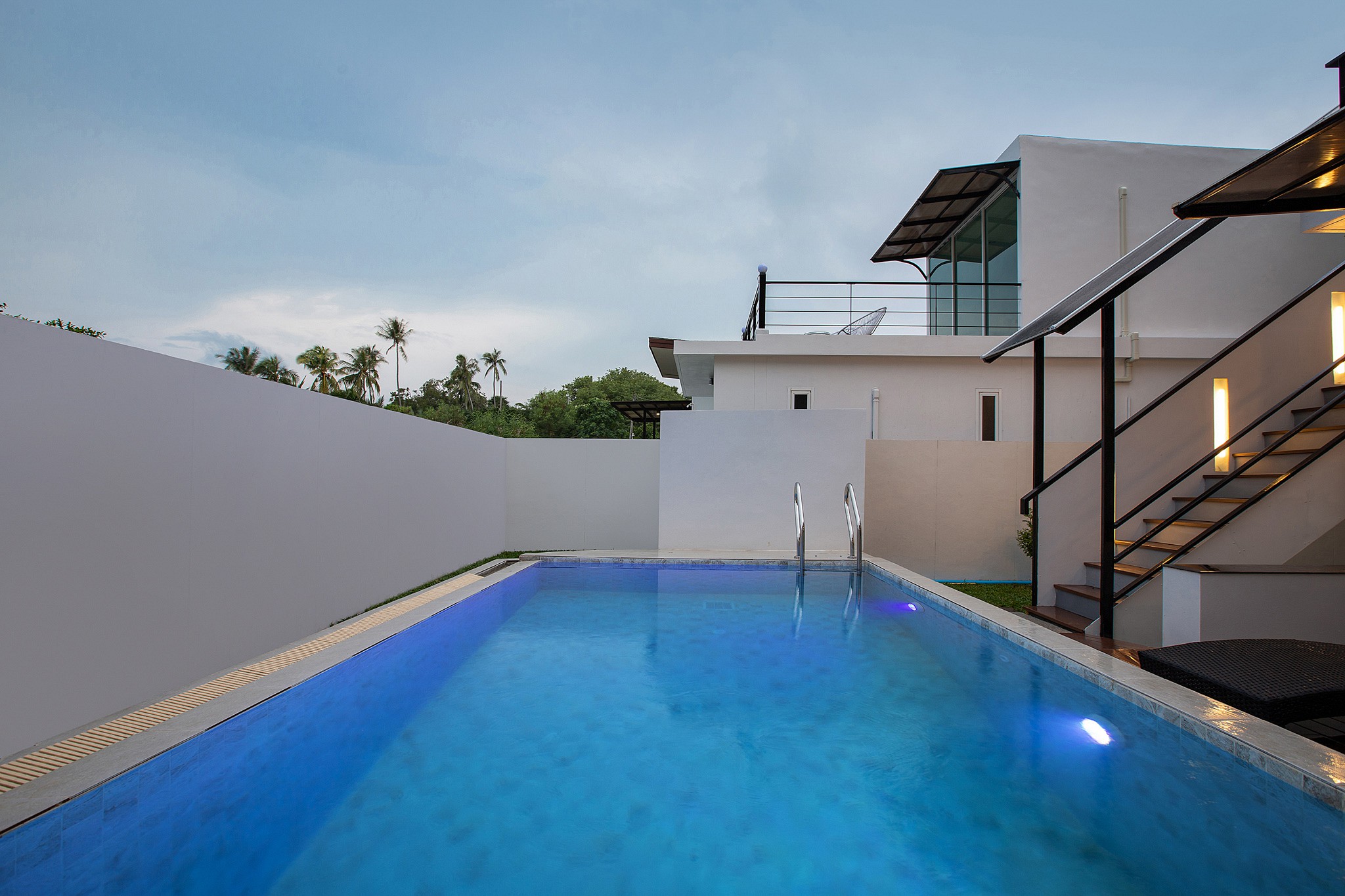 Three Bedroom Private Pool villa Seaview