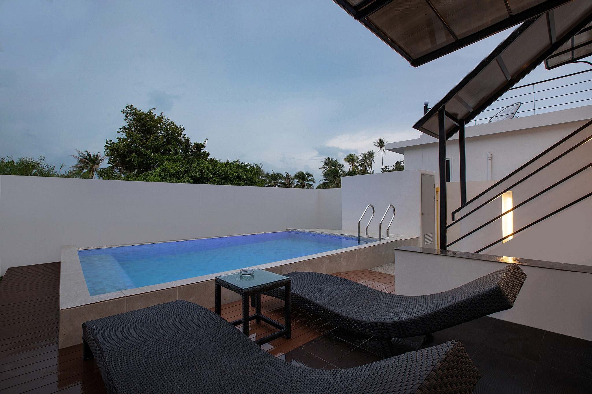 Three Bedroom Private Pool villa Seaview